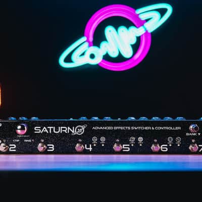 Saturn Pedals - Titan - Galactic Black - Advanced Effects Switcher & Controller image 4