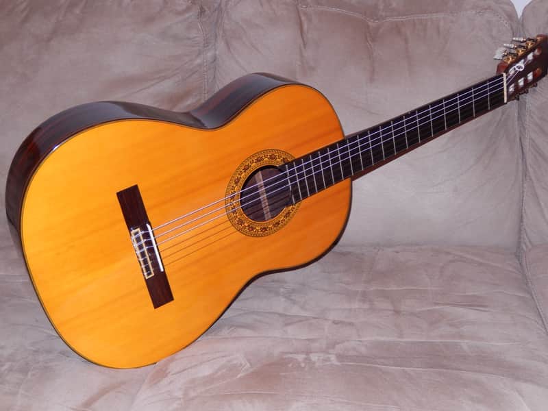 HAND MADE IN JAPAN 1974 EL DEGAS ED250 SUPER SOUNDING VINTAGE CLASSICAL GUITAR image 1