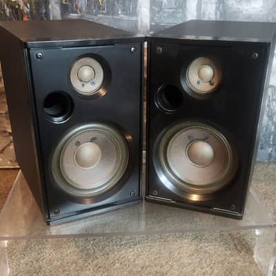 Nakamichi Nakamichi S-1A is a compact, vintage 2-way bookshelf speaker 90s  - Black image 5