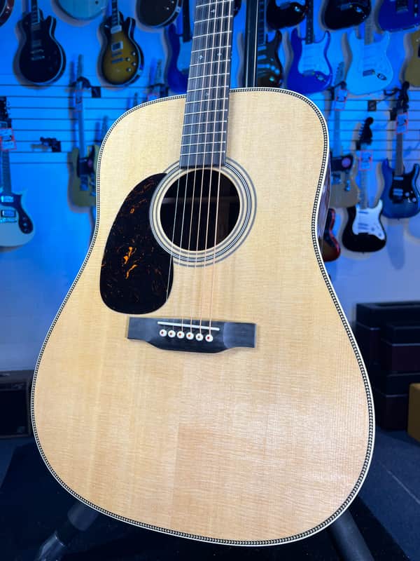 Martin HD-28L Lefty Standard Series Acoustic Guitar Natural with Aging Toner (2025) 466! image 1