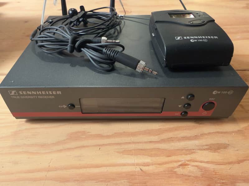 Sennheiser Wireless Mic Bundle - EM100 G3 Wireless Receiver, EW100 G3 Transmitter Body Pack, HSP Omni Mic image 1