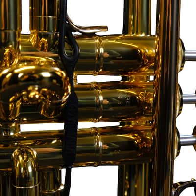 Yamaha Custom Professional Bb Trumpet - YTR-8335LAII image 8