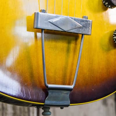 Gibson ES-140T 3/4 Sunburst Circa '50s image 21