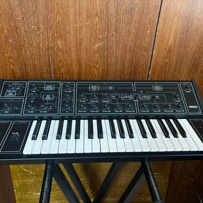 YAMAHA CS-10 CS 10 vintage analog synthesizer image 2