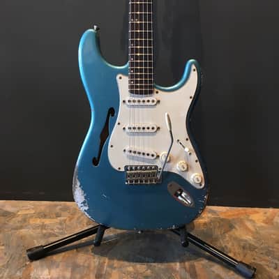 Made to Order - FRANCHIN Mercury F guitar Relic Aged 100% Nitro Lacquer (Sunburst/ Black/ White/ Blue/ Green/ Yellow/ Red/ Pink/ Burgundy/ Purple/ Gold/ Silver, etc.) Stratocaster-Strat-S-Style F-hole Thinline Made in Italy image 3