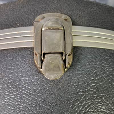 Vintage RARE 1971 Martin "Steal Me" Hard Shell Acoustic Guitar Case 16 Inch Blue Original Case Key image 13