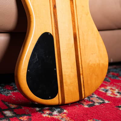 Martin - 1980 - EB-18 image 4