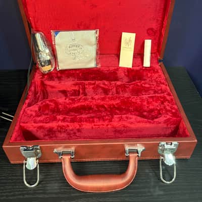 Buffet Crampon E11 Bb Clarinet image 2