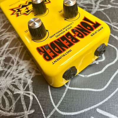 Sola Sound Tone Bender Yellow Hybrid early 2000 version image 3
