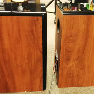 Polk Audio TSi200 Cherry High Performance Bookshelf Speakers, Pair, 8 Ohms image 4