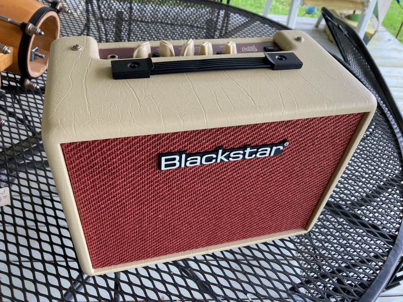Blackstar Debut 15E 15-Watt 2x3" Guitar Combo