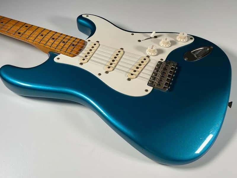 Fernandes The Revival RST-50 1986 Lake Placid Blue Made in | Reverb