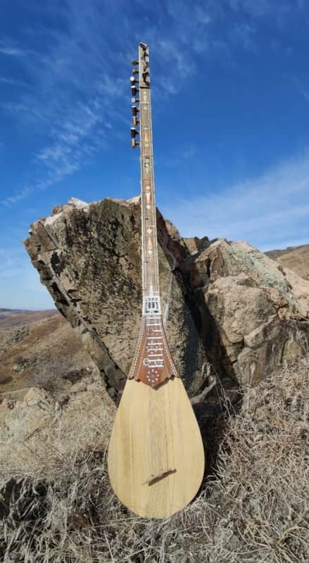 Sattar. Uyghur musical instrument Uyghur musical instrument 1990 image 1