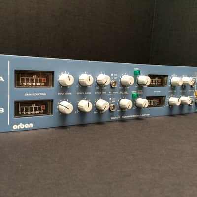 Orban Model 424A Stereo Gated Compressor / Limiter with De-Esser
