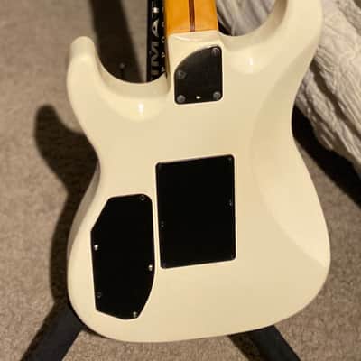 Fender HM Strat 1989 - Pearl White. Relive your GLAM METAL GLORY! image 2