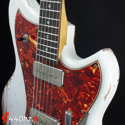 Novo Serus J Dealer Limited - Olympic White over Aztec Gold image 7