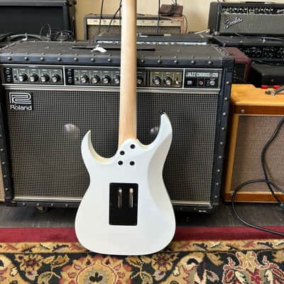 Ibanez RG450DXB-WH Standard with Jatoba Fretboard 2018 - Present - White image 6