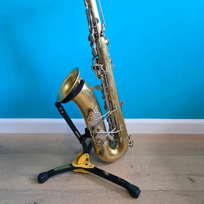 Martin Committee II Tenor Sax 1941 - Brass image 2