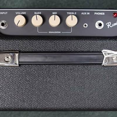 Fender Rumble 15 Bass Combo Amp image 2