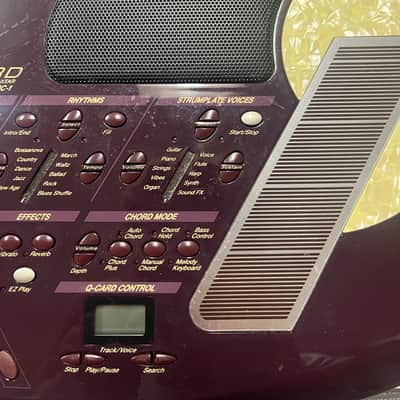 Suzuki QC-1 QChord 1999 - Red image 2
