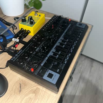 Behringer TD-3-MO Modded Out Analog Bass Synthesizer 2022 - Present - Silver
