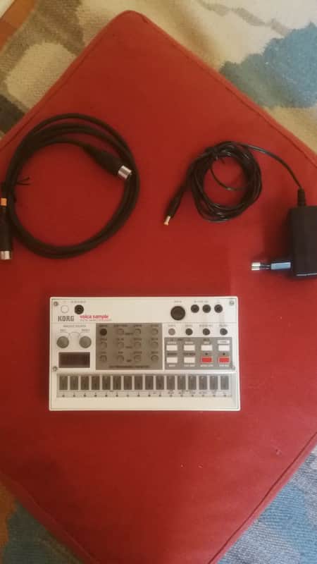Korg Volca Sample Digital Sample Sequencer 2010s - White image 1