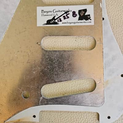Fender Stratocaster Aged Relic 3 ply Pickguard White 62 59-62 image 7