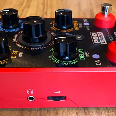 Line 6 POD Express Guitar HX Amp Modeller Multi Effects Looper USB Interface! image 7