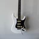 Mint Condition 2026 Fender Player II Stratocaster Electric Guitar - Polar White