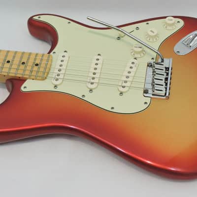 Fender American Deluxe Stratocaster 2011 - Sunset Metallic image 2