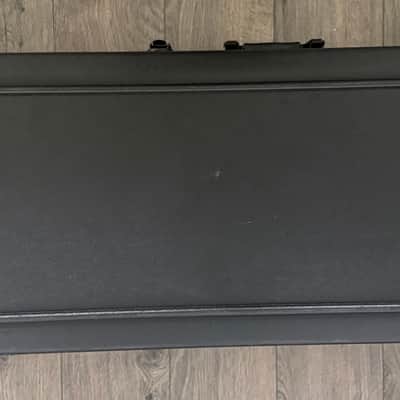 Schecter SGR Universal Guitar Case 2010s - Black image 3