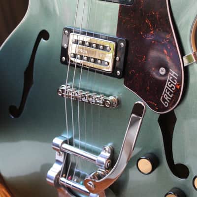 GRETSCH "G2622T Streamline Center Block Double-Cut with Bigsby, Laurel Fingerboard, Broad’Tron BT-3S Pickups, Steel Olive" 3, 2 KG image 16
