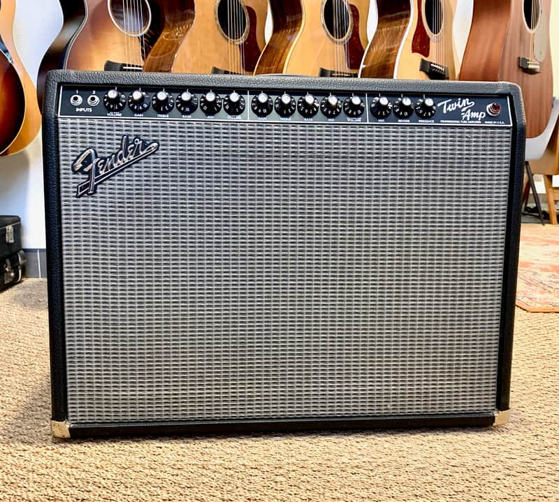 Fender Twin-Amp 2-Channel 100-Watt 2x12
