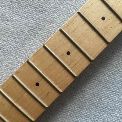 Douglas Electric Guitar Maple Wood Neck, 21 Frets Fingerboard DIY Project image 4