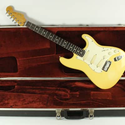 RARE 1988 Vintage Fender Stratocaster Plus Graffiti Yellow E4 Series ~All Original~ 1980s USA image 1