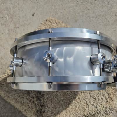 Custom Drum Concepts 13x4 Extruded Aluminum 10-Lug Snare Drum (C017-27) image 9
