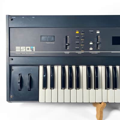 Ensoniq ESQ1 image 2