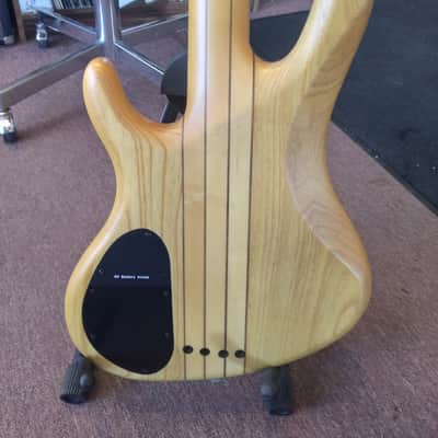 Washburn RB4000 Natural Satin image 5