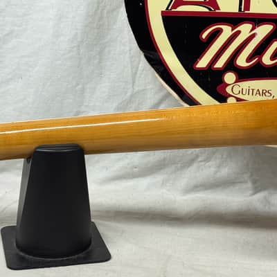 Yamaha AE-11 ae11 Archtop Electric Hollowbody Guitar with Case - Natural image 11