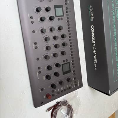 Softube Console 1 Channel MKIII Control Surface 2023 - Present - Grey image 3