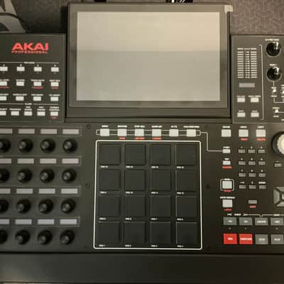 Akai MPC X Standalone Sampler / Sequencer 2017 - Present - Black image 7