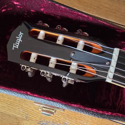 Taylor 814ce-N Acoustic/Electric Nylon String Guitar image 4