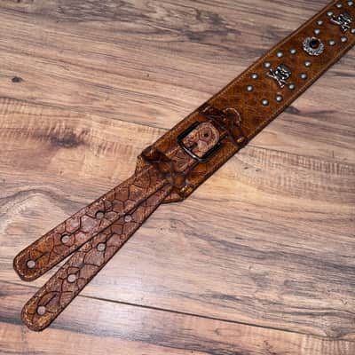 Carlino Steve Lukather TigerEye and Skull strap 2026 - Tan scale leather image 10