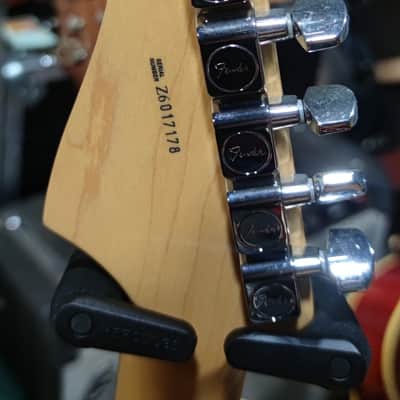 Fender Highway One Stratocaster 2006 - 2011 image 7