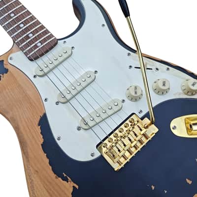 Relic Black ST Electric Guitar Gold Hardware – Vintage Style Strat 6 String image 5
