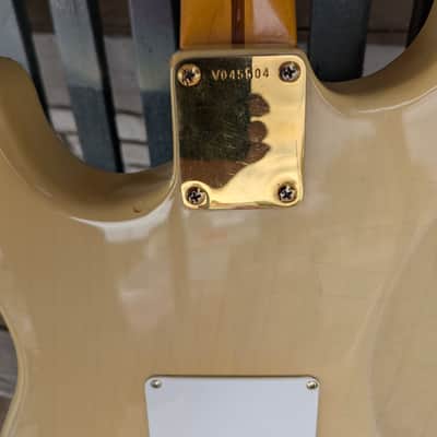 Fender Stratocaster Mary Kaye 1990 AVRI White image 13