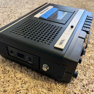 Marantz PMD200 Professional Cassette Recorder, 1980s image 2
