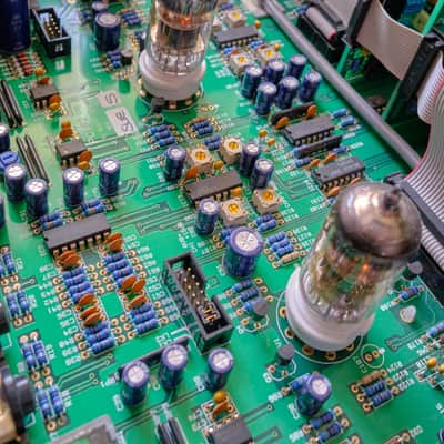 TL Audio 5052 Ivory 2 Series Stereo Valve Processor 2003 image 9