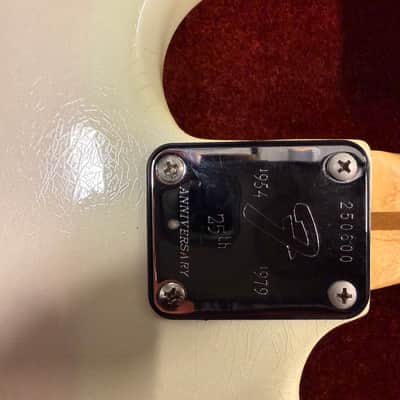 1979 Fender 25th Anniversary Stratocaster – Original USA Vintage w/ Original Fender Hardshell Case image 7