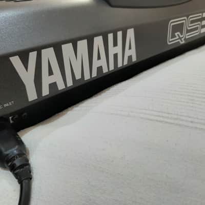Yamaha QS-300 1995 - Black image 4